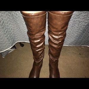 I’m selling thigh high boots